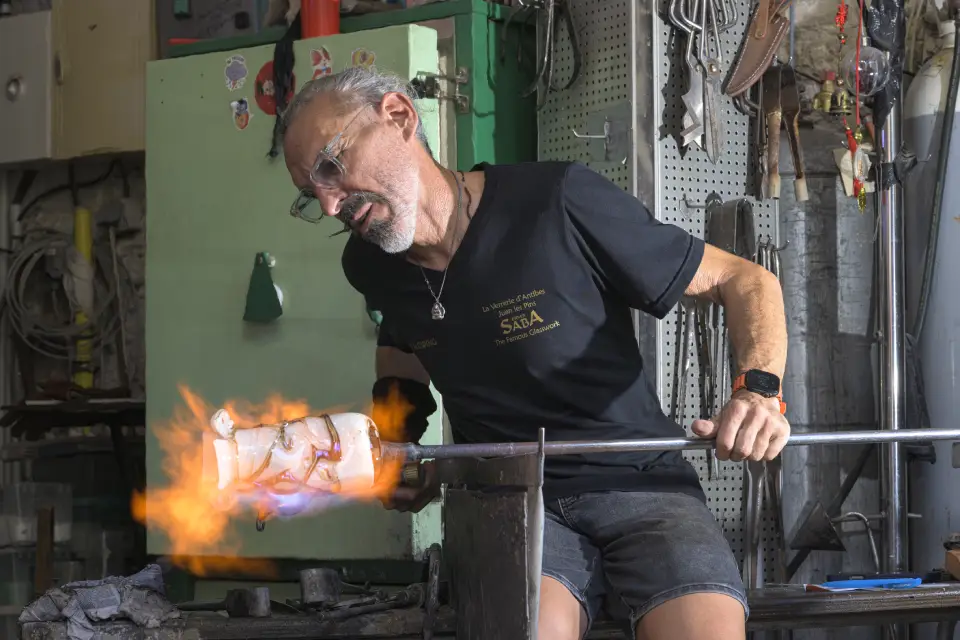 Chaque pièce est unique et peut être réalisée à la demande